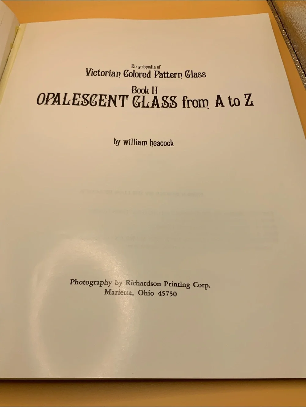 Opalescent Glass from A to Z Book II - (ML-003)
